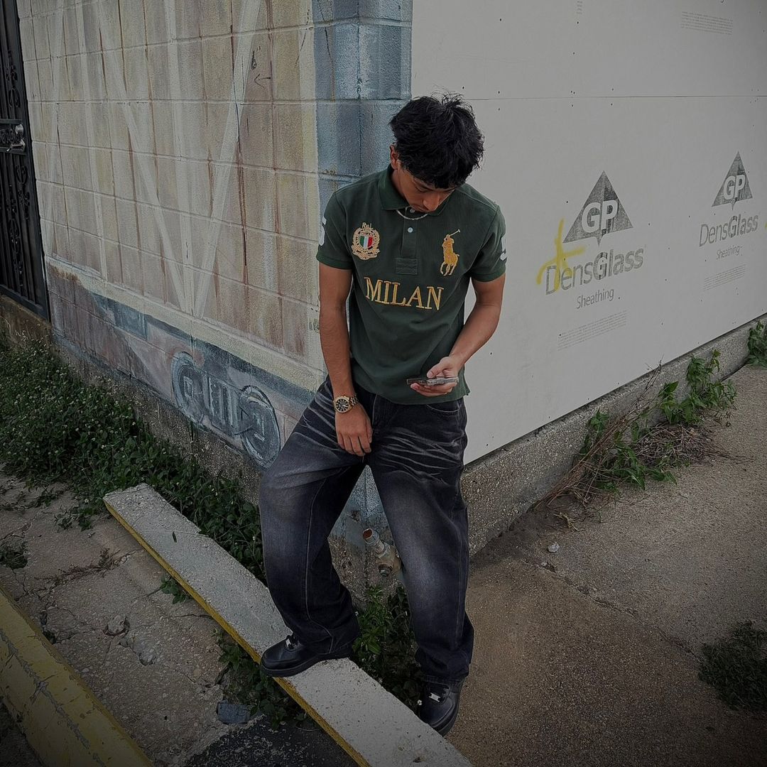<em>Luis S. </em>